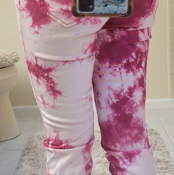 Fuchsia Pink Distressed Jeans - Picture 5 of 6